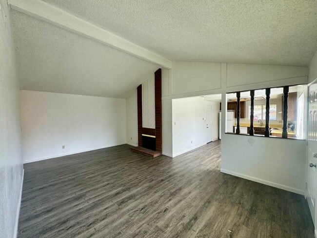 Photo - 5813 Hazel Ave