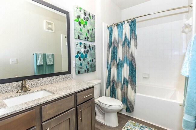 Photo - Big Perks, Big Savings – Up to $1,500 FREE... Unidad CSP