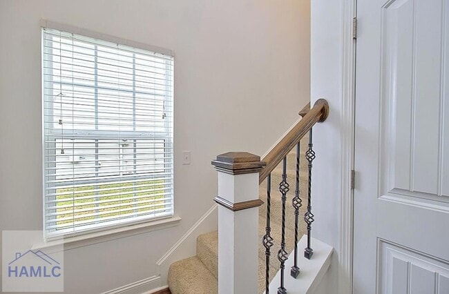 Photo - 188 Grandview Dr