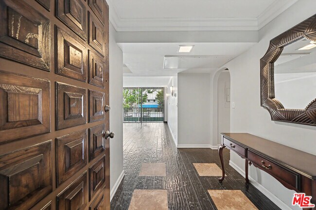 10535 Wilshire Blvd Unit 510