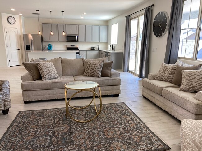 Photo - 11445 W Edgemont Ave