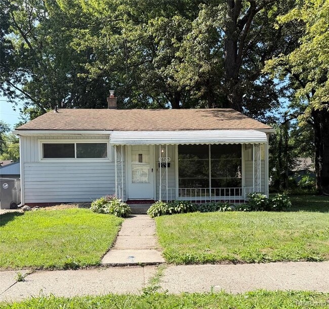 Building Photo - 26225 Hopkins St