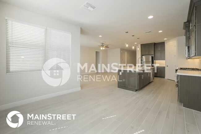 Photo - 6907 W Allen St