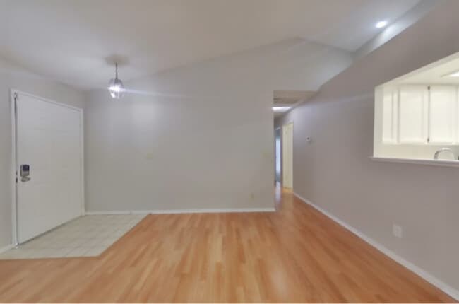 Photo - 5125 Gallahad Dr