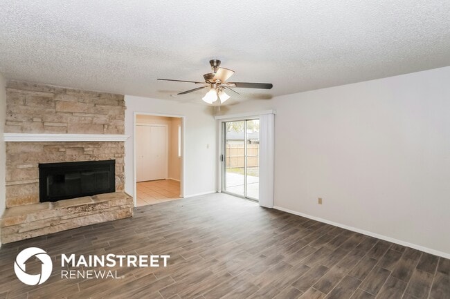 Photo - 201 Wildfire Dr