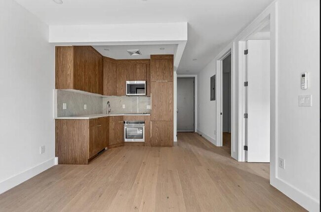 Photo - 207 Eighth Avenue Unit 4R