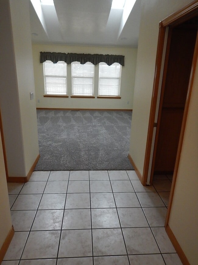 Photo - Home on Large Lot Overlooking Barnes Butte...