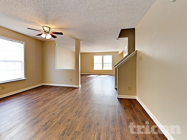 Photo - 10787 Emery Dr