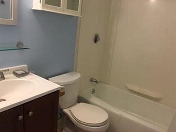 Photo - 163 W 2nd St Unit A