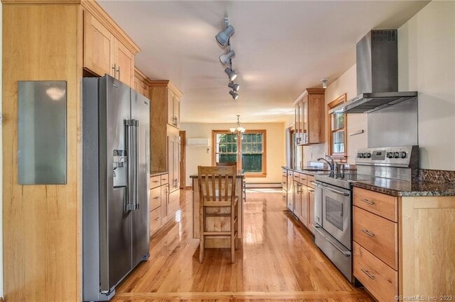 Photo - 10 Fernwood Rd