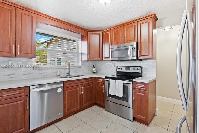 Photo - 4119 Coral Springs Dr