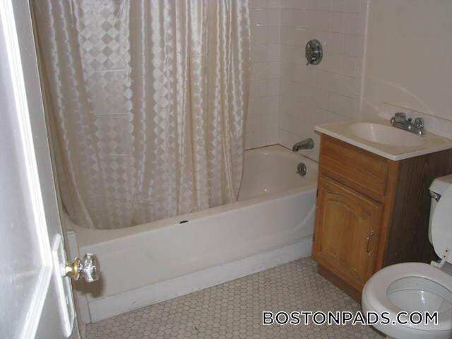 Photo - 136 Hemenway St Unidad 22