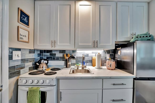 Photo - 483 E Shore Dr Unit ID1261536P