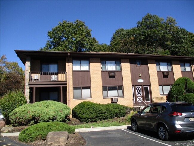Photo - 7 E Lawrence Park Dr Unit 4