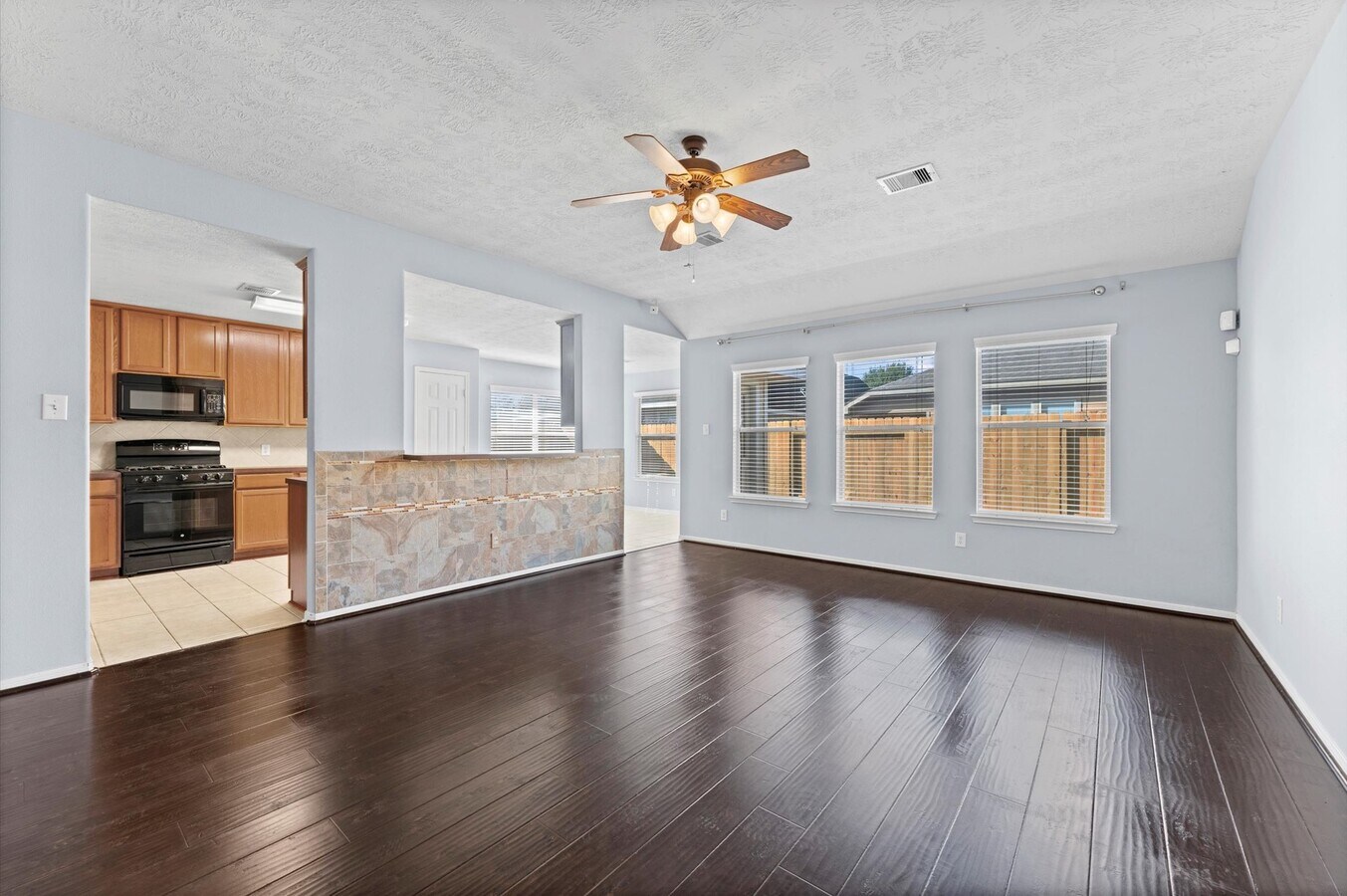 Photo - 15107 Summer Sunset Dr