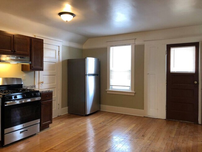 Photo - 3702 E Plankinton Ave Unit Upper