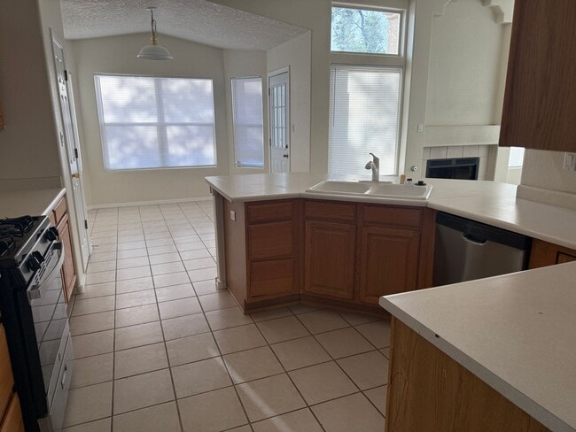 Photo - Great 3 Bedroom 2 Bath home with appliance...