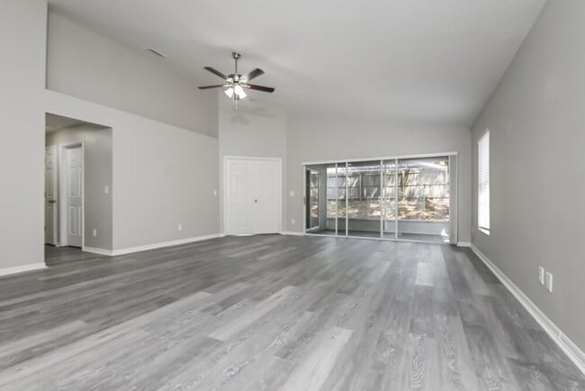 Photo - 3208 Summer Cruise Dr