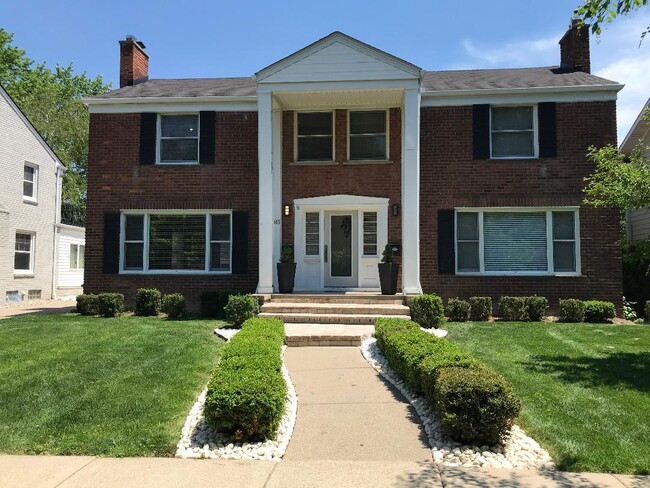 Front Entrance - 1015 Henrietta St Unidad 1015 Rental