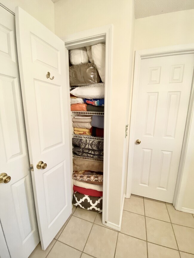 Photo - 2800 Pinnacle Point Dr