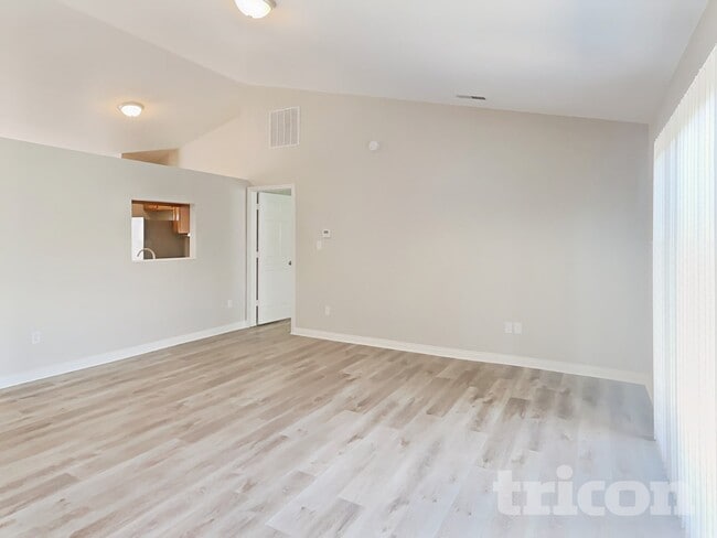 Photo - 2502 Bristlecone Dr