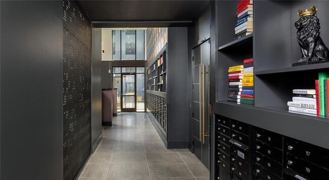 Photo - 105 Rogers St NE