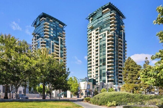Building Photo - 510 First Ave. Unit 1201 Rental