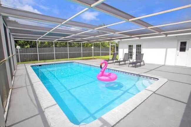 Photo - 21000 Highland Lakes Blvd