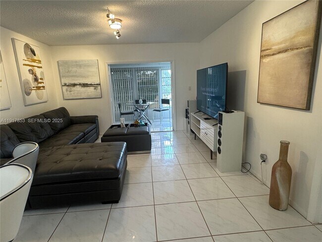 Photo - 6050 NW 64th Ave Unit 306