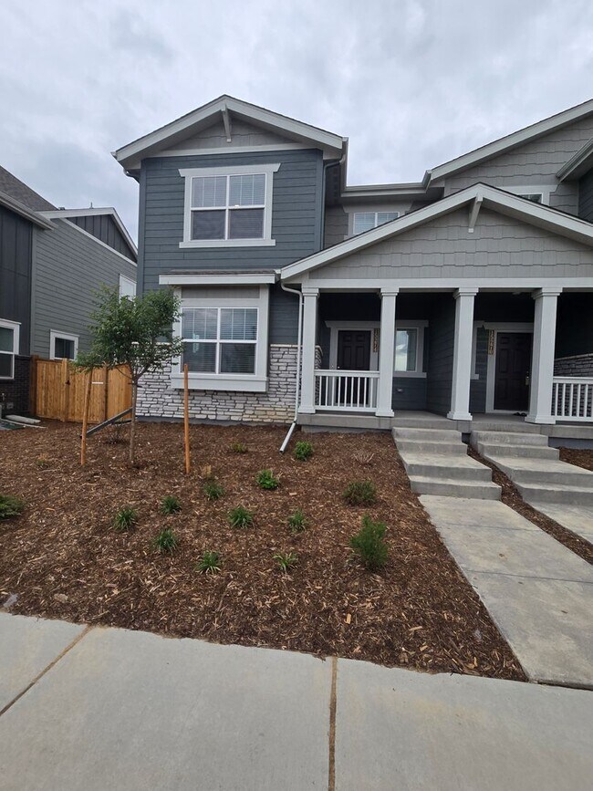Building Photo - Brand New Townhome within walking distance to Elementary School