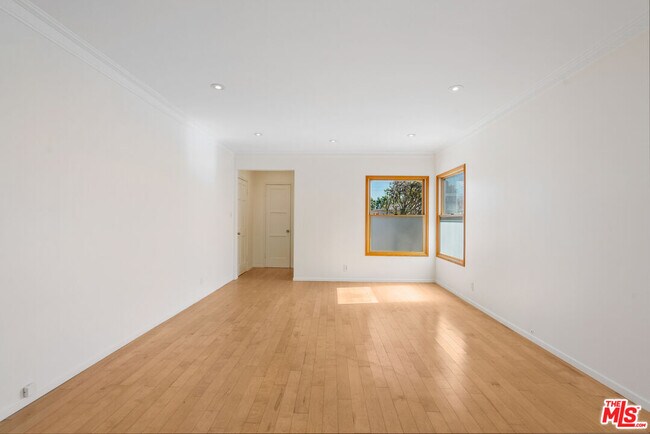 Photo - 2631 Thurman Ave.