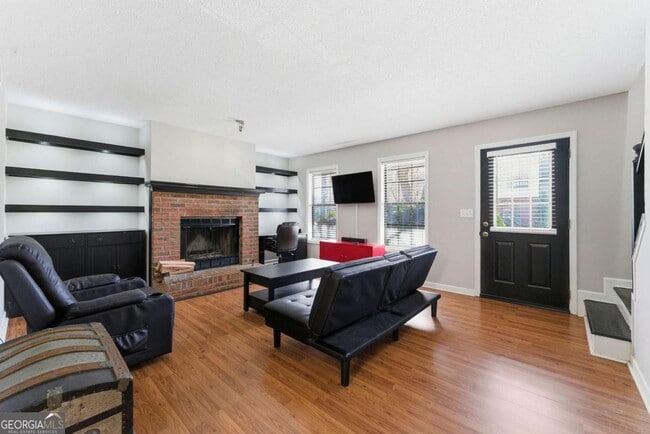 Photo - 5090 Sand Wedge Cir