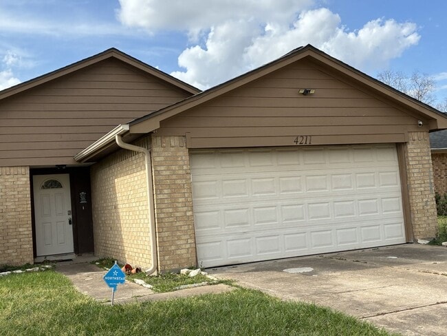 Photo - For Lease | 3 Bed, 2 Bath | 1,448 Sq Ft | Cypress Meadow Community |