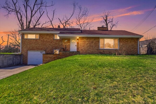 Photo - 2220 E Stadium Blvd