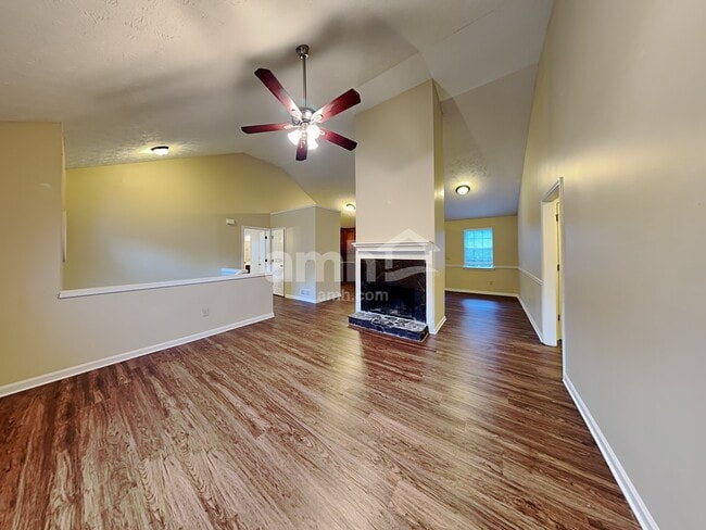 Photo - 2117 Brandy Woods Dr SE