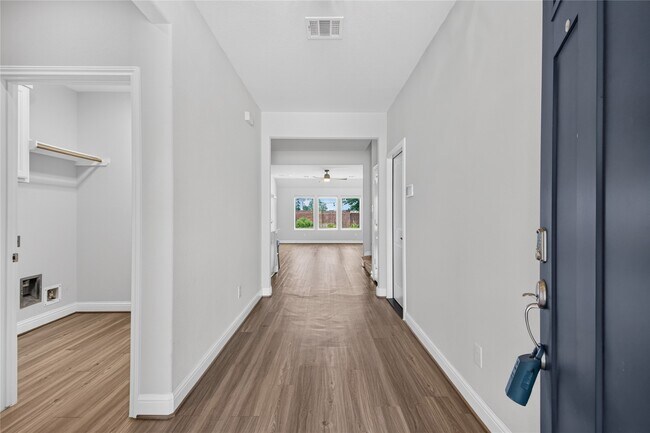 Photo - 2524 Hagerman Ct