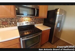 Photo - 14235 Rosy Finch