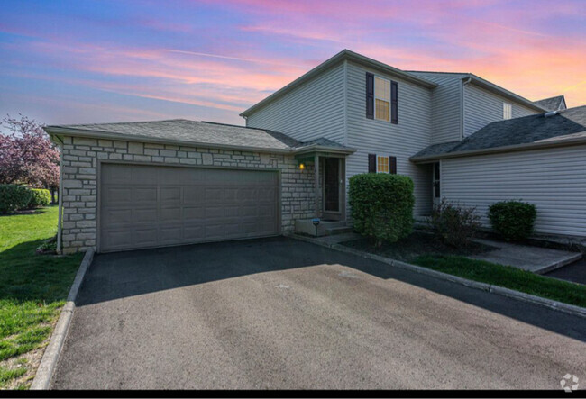 Building Photo - 1784 Ridgebury Dr Rental