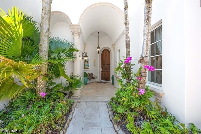 Photo - 4661 Via Ravenna