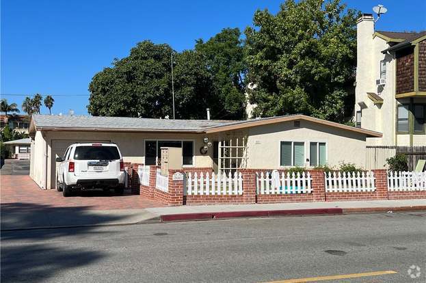 Building Photo - 2641 Elden Ave Unit A Rental