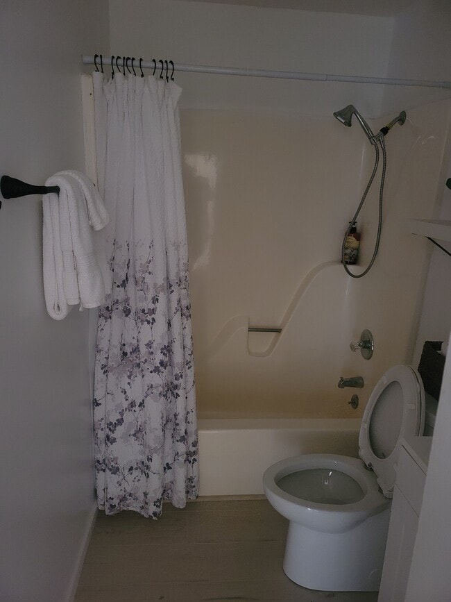 Photo - 51 Golfers Loop