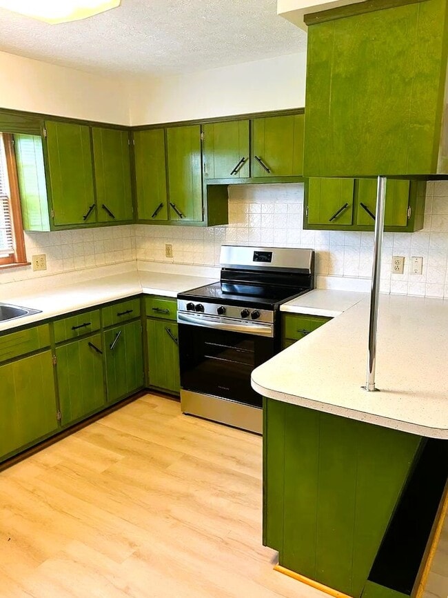 Photo - Corydon Rental | 3 Bedroom, 2 Bath Home on Nearly 2 Acres