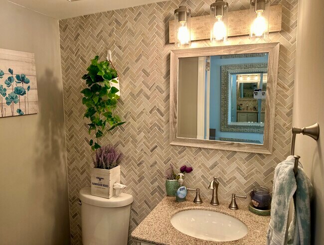 Photo - 237 Deer Fox Ln