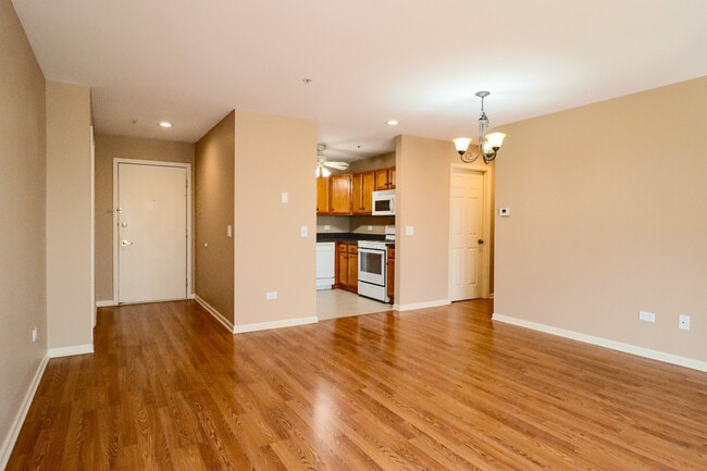 Photo - 57 E Hattendorf Ave