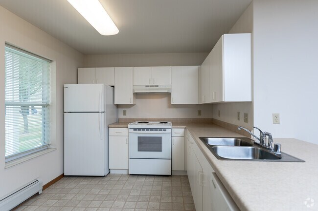 2BR, 1BA