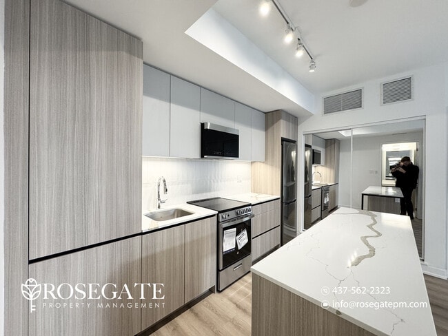 Photo - 1-Bedroom Freehold Townhouse with Parking & Private Outdoor Space – Brampton Unité 118