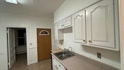 Photo - 19 University Rd Unit 1