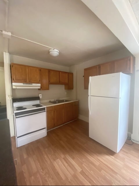 Photo - 30 E Carpenter St