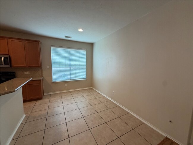 12303 Iris Hollow Way