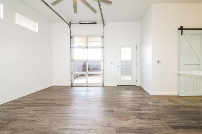 Photo - 11322 Paradise In Dr